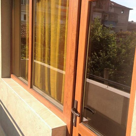 סנדנסקי Apartment Home Keranchevi מראה חיצוני תמונה